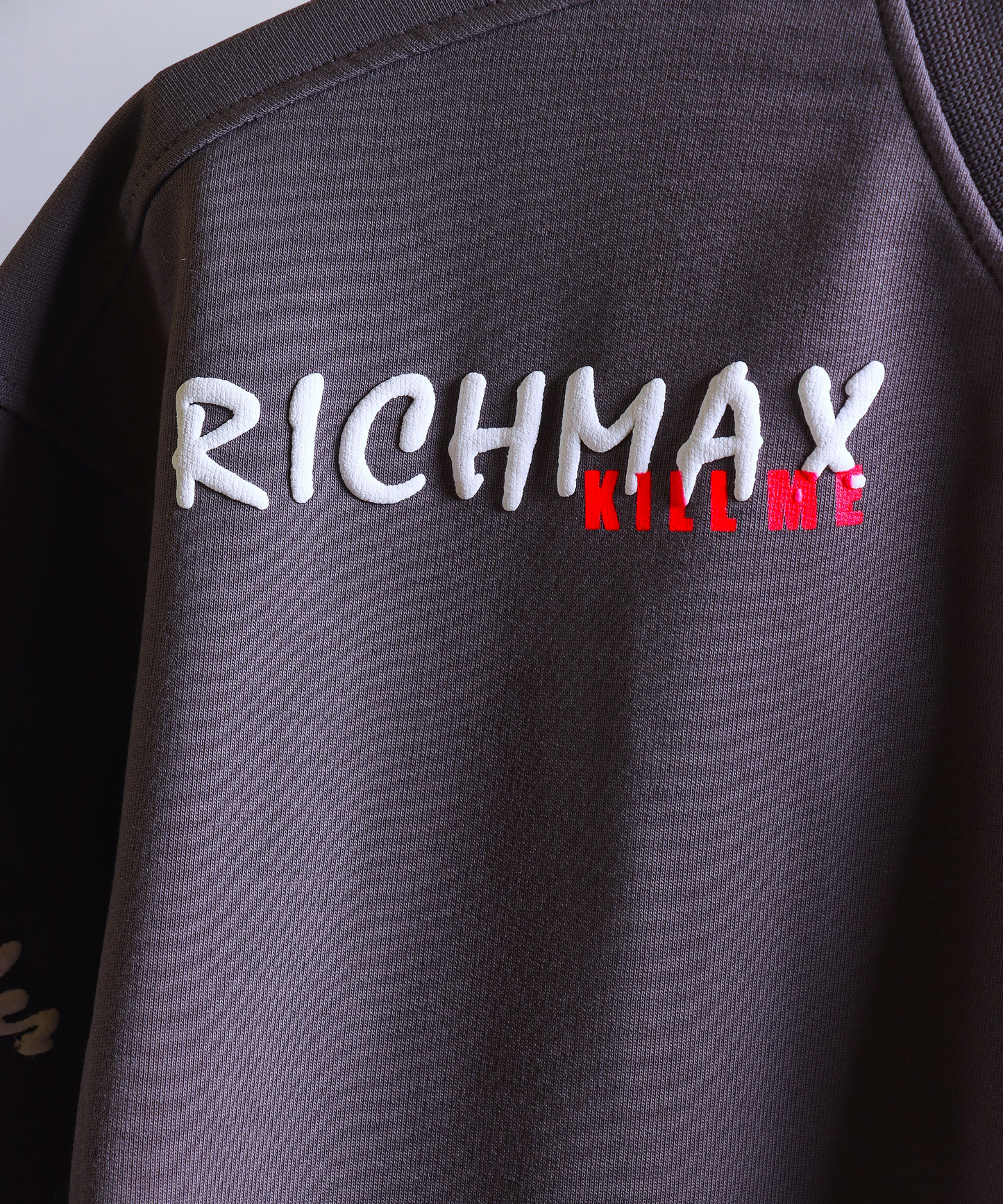 KILL ME ROMANTICALLY OVERSIZED TEE DARK GREY