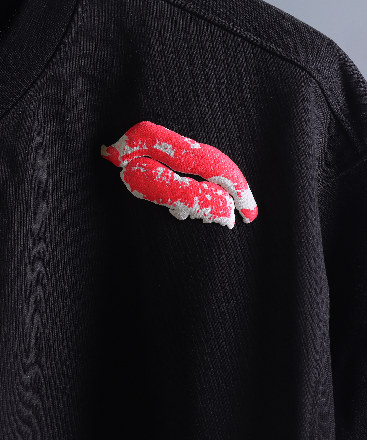 KILL ME ROMANTICALLY OVERSIZED TEE METAL BLACK