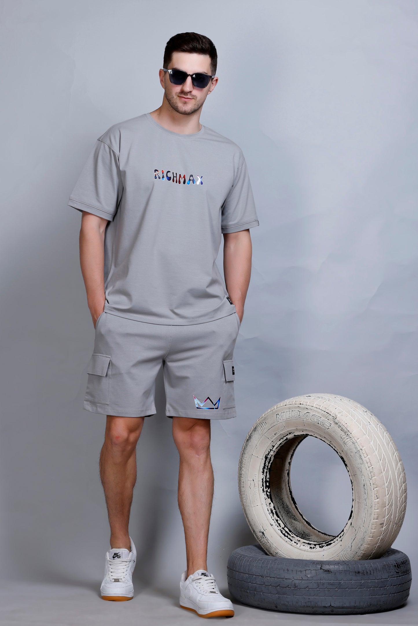 LIVIN THE MOMENT RELAXED FIT CORDSET LIGHT GREY