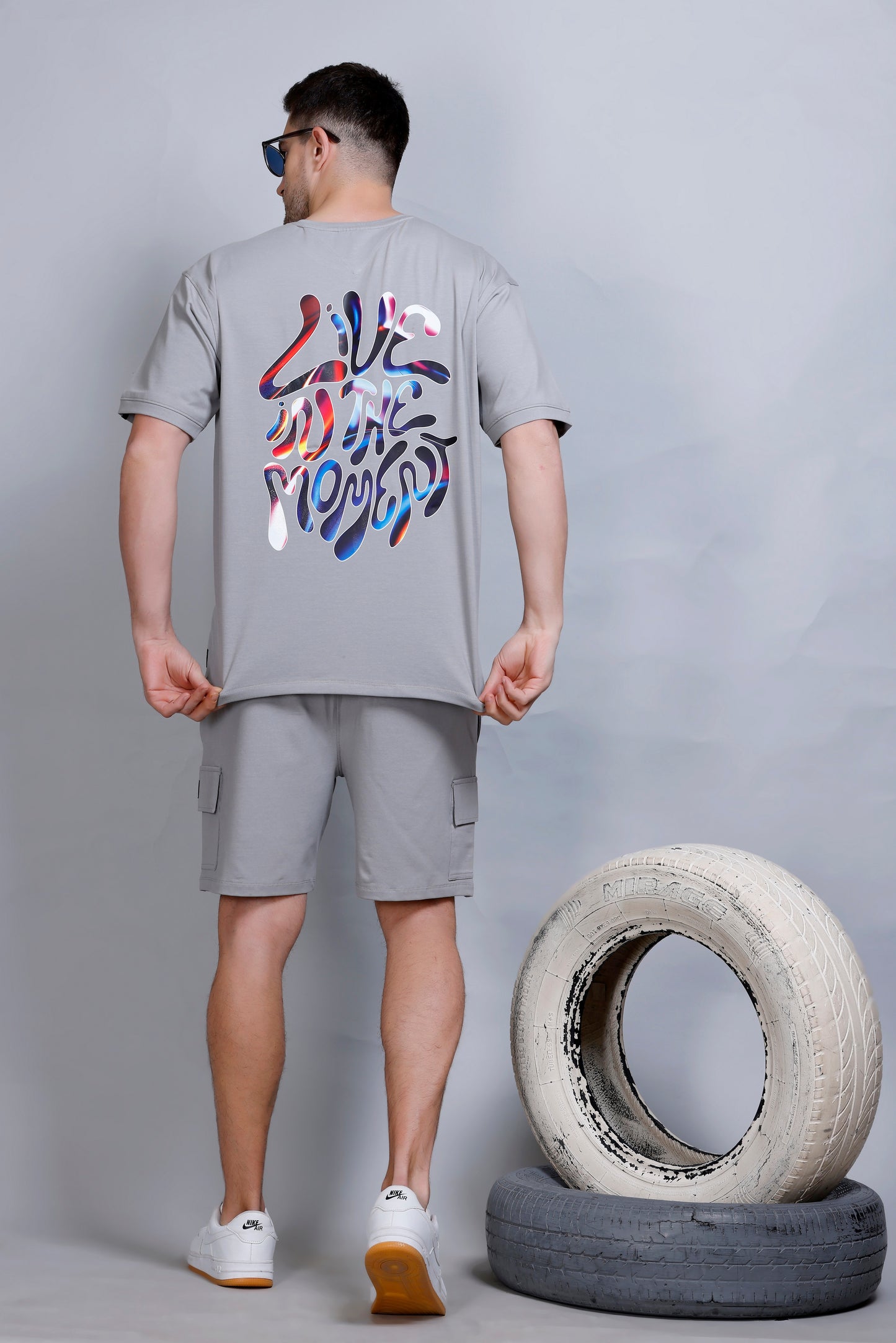 LIVIN THE MOMENT RELAXED FIT CORDSET LIGHT GREY