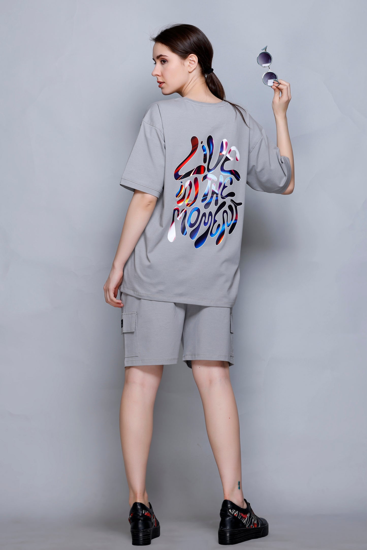 LIVIN THE MOMENT RELAXED FIT CORDSET LIGHT GREY
