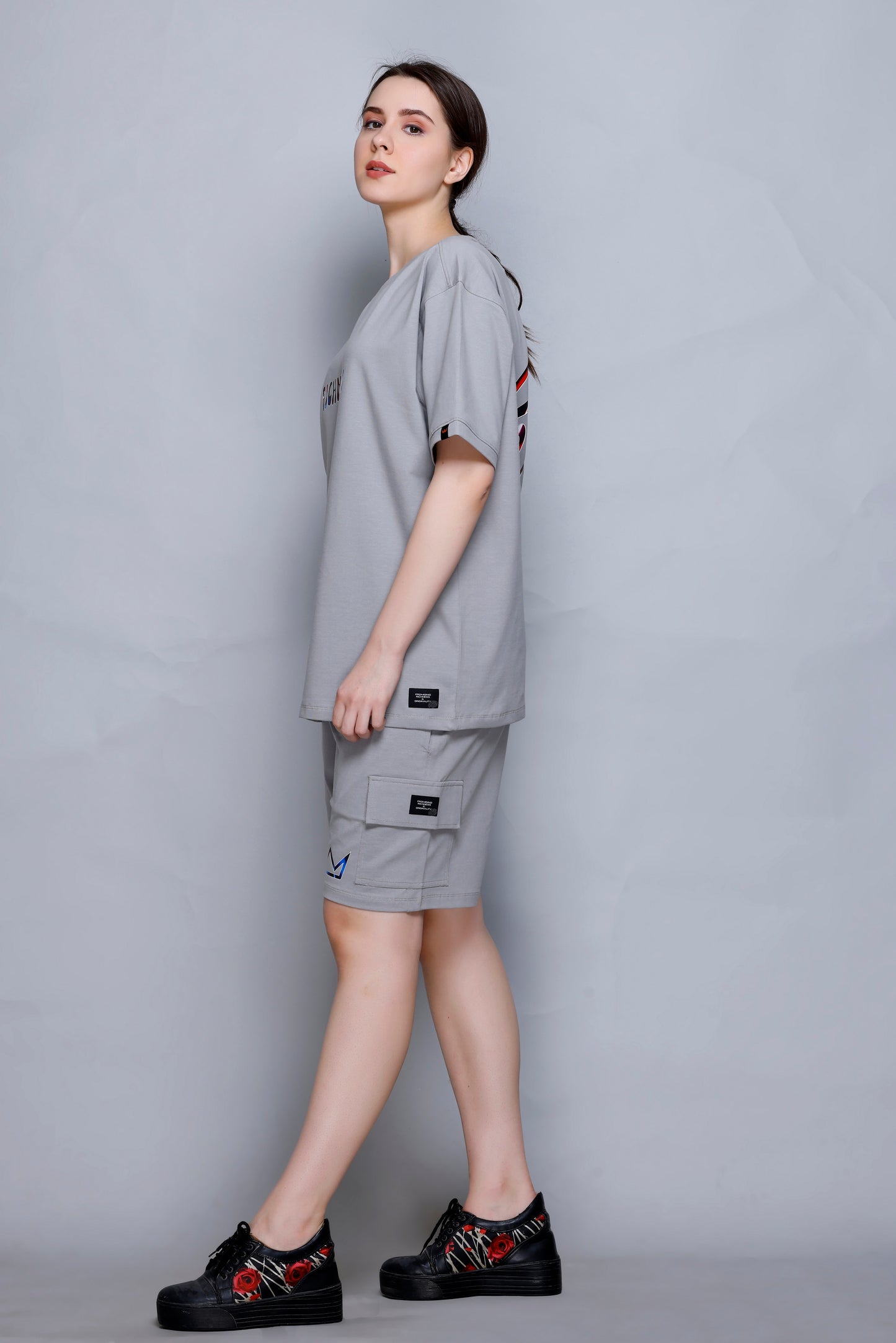 LIVIN THE MOMENT RELAXED FIT CORDSET LIGHT GREY