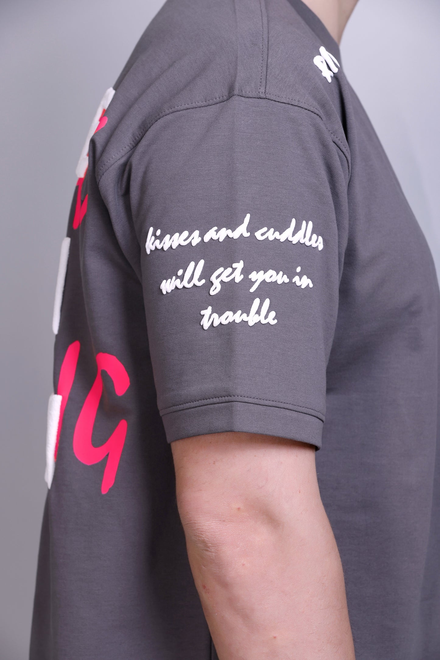 KILL ME ROMANTICALLY OVERSIZED TEE DARK GREY