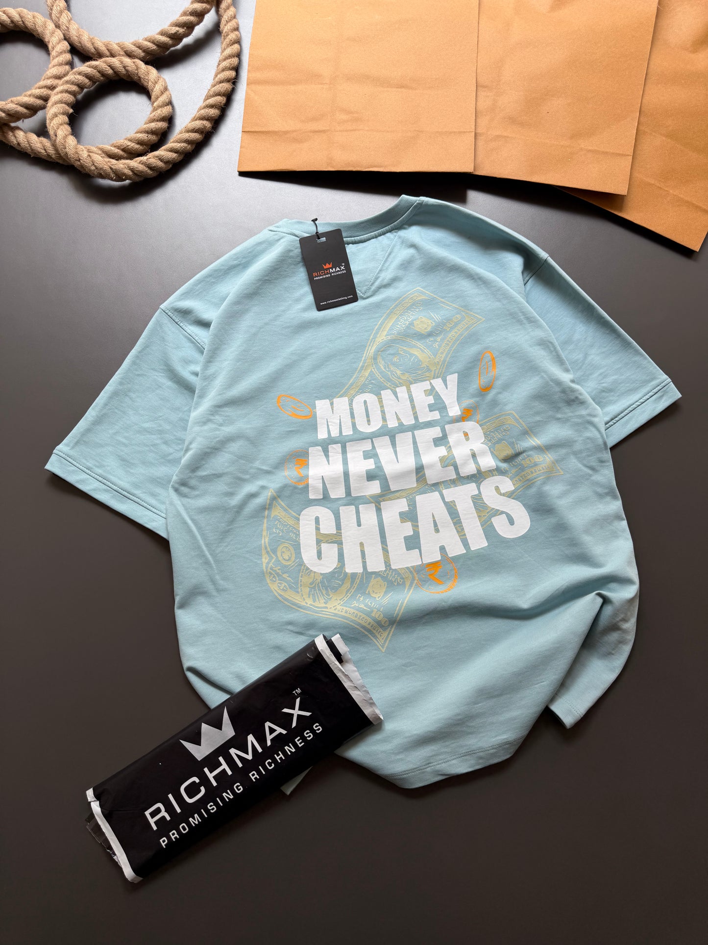 MONEY NEVER CHEATS OVERSIZED TEE SKY BLUE